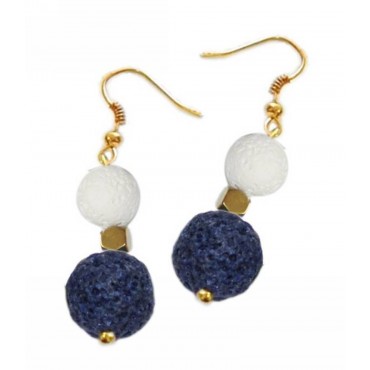 Earrings with metal ...