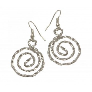 Earrings with metal ...