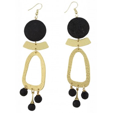 Earrings with metal ...