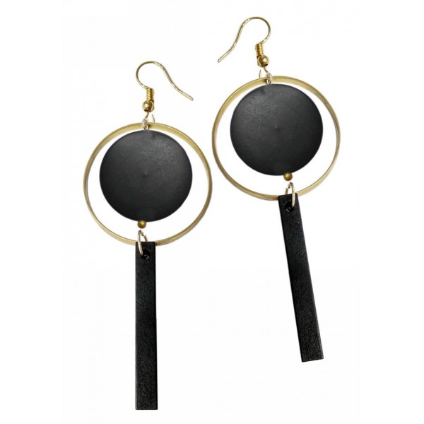 Earrings with metal and wooden elements