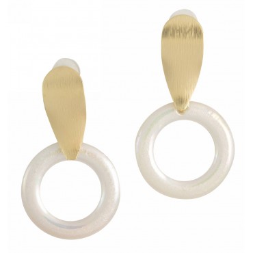 Earrings with metal ...