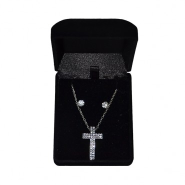 Set of Necklace and ...