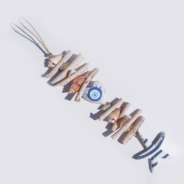 Girlande made of natural materials