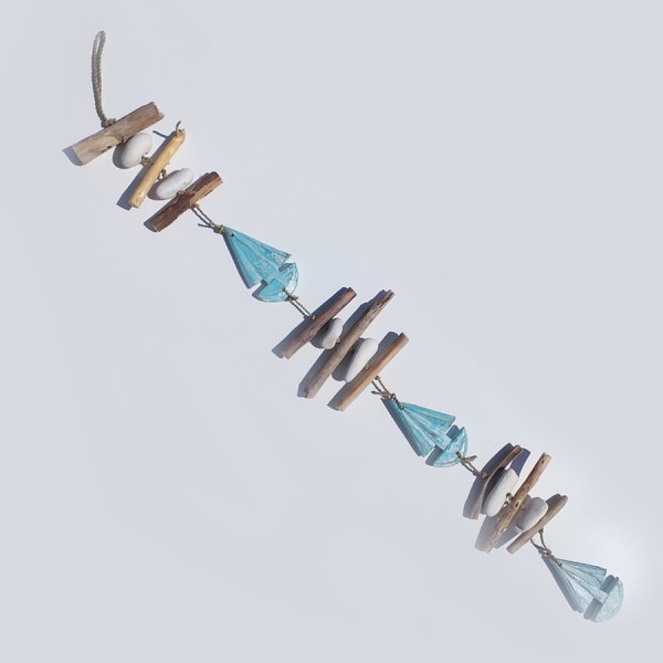 Girlande made of natural materials