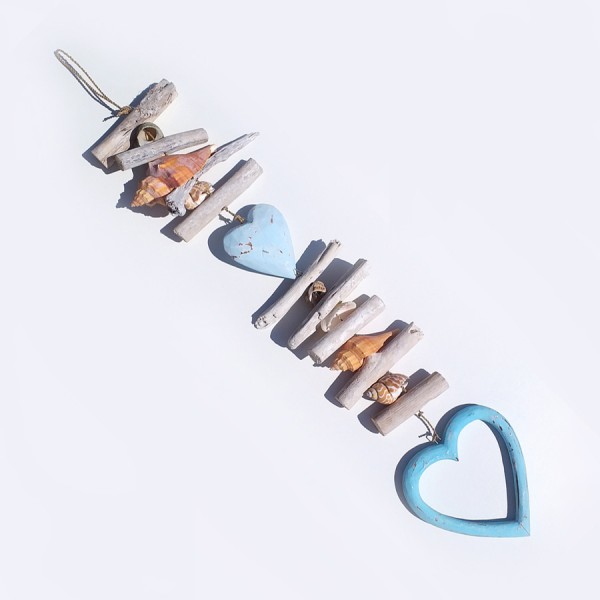 Girlande made of natural materials